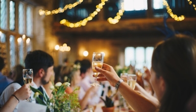 Ghid de bune maniere la evenimente formale – cum sa impresionezi prin eleganta si respect